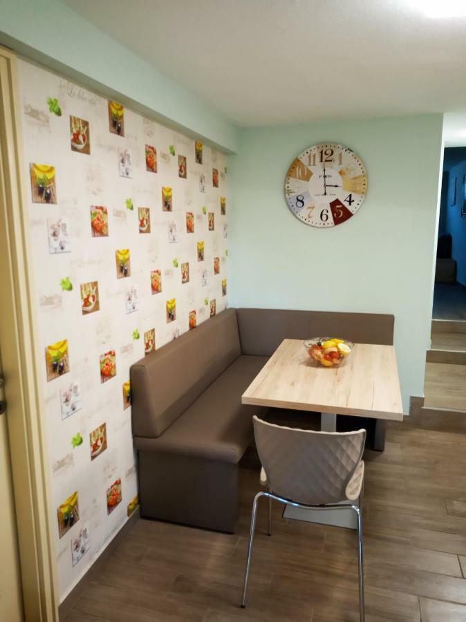 Апартаменты Valentina Apartman Эгер Экстерьер фото