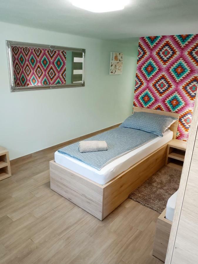 Апартаменты Valentina Apartman Эгер Экстерьер фото